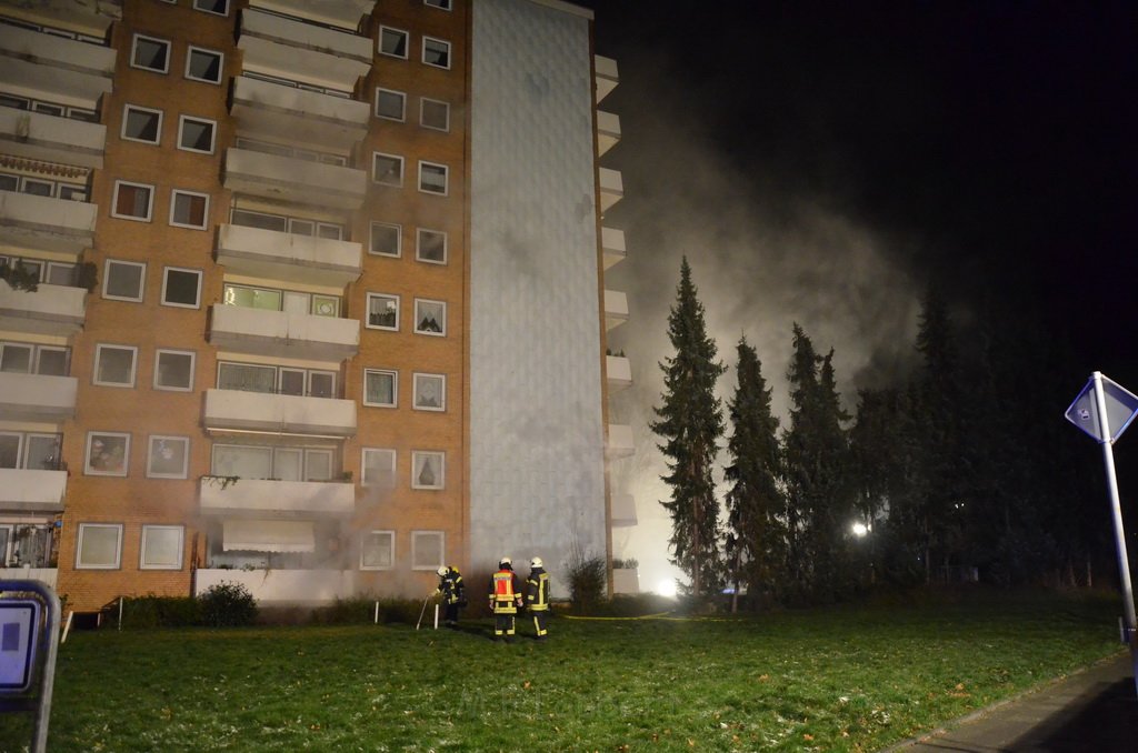 Feuer Hochhaus Leichlingen Am Buescherhof P203.JPG - Miklos Laubert